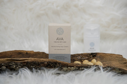 Ava Moisturizing day cream with organic macadamia oil 50ml